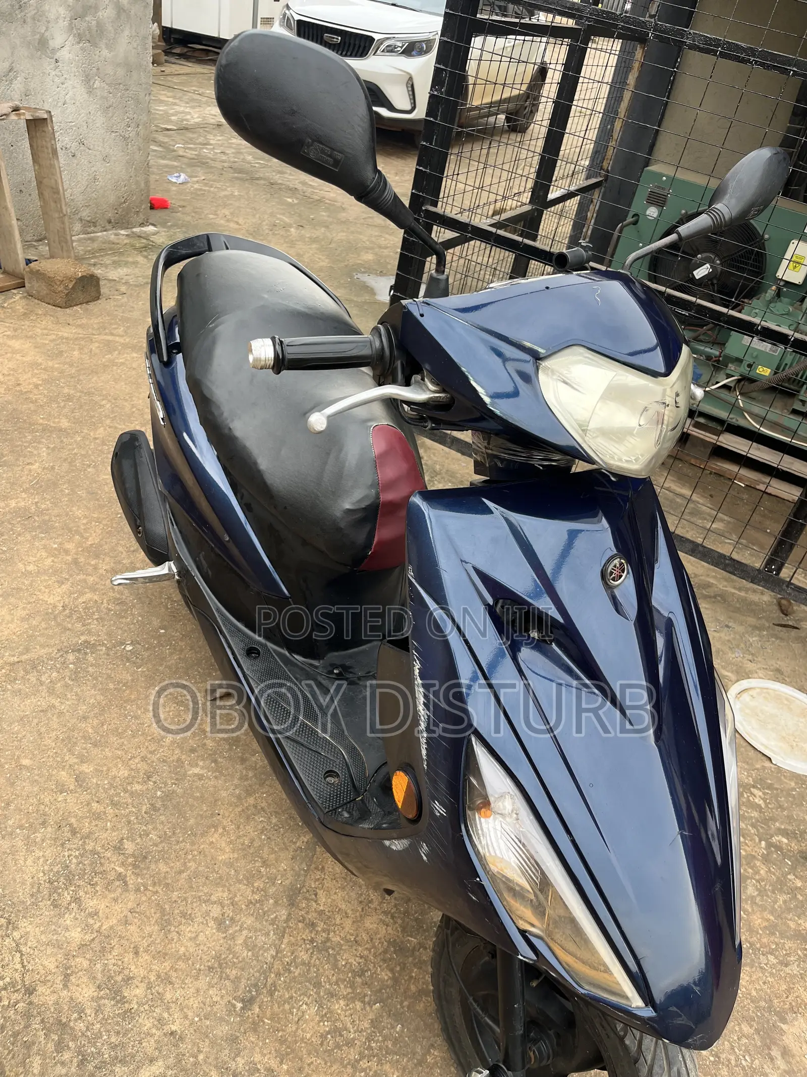 Yamaha 2010 Gray