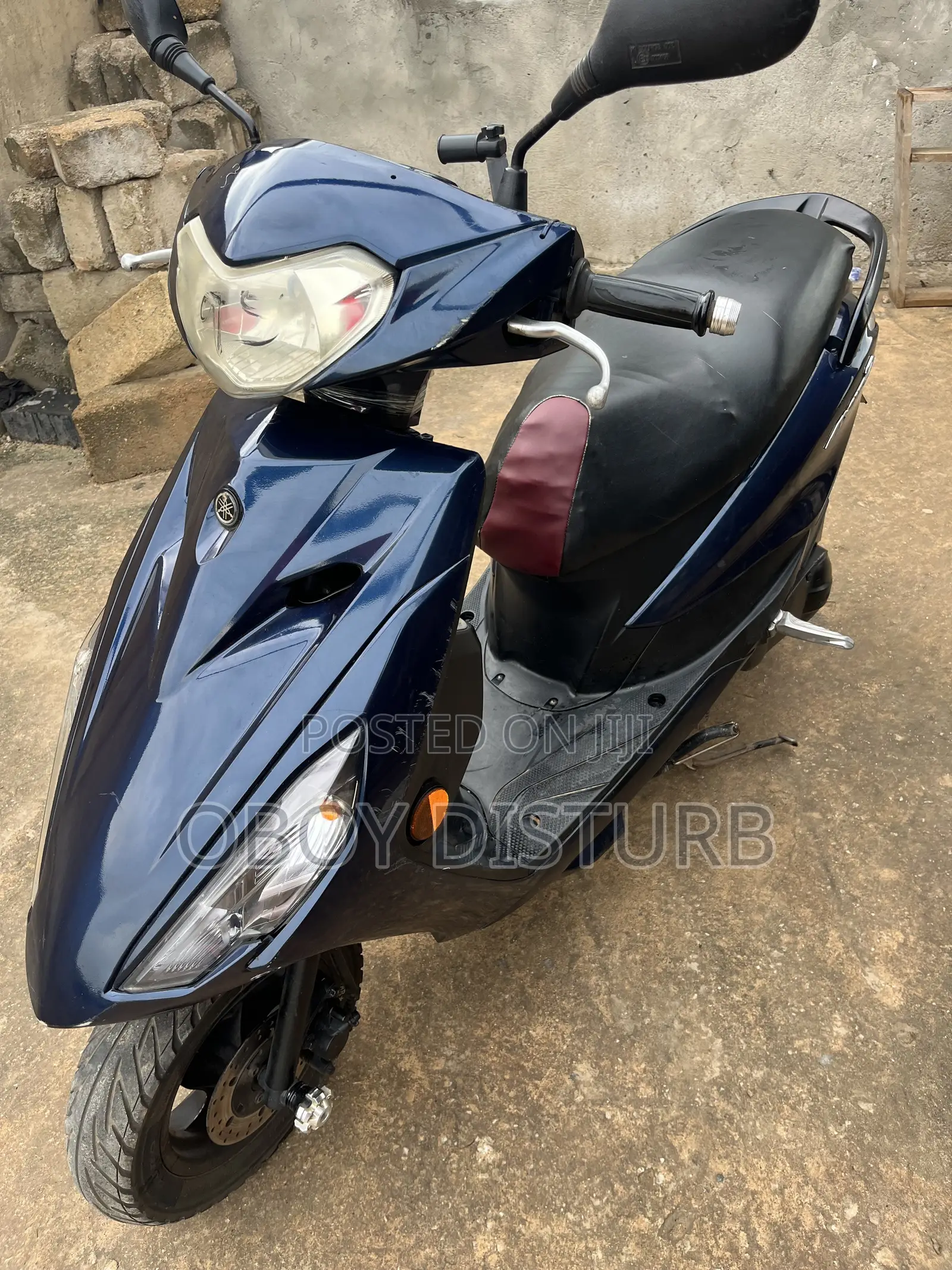 Yamaha 2010 Gray