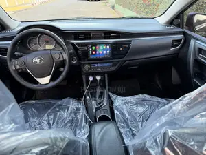 Toyota Corolla LE 4dr Sedan (1.8L 4cyl CVT) 2015 Black