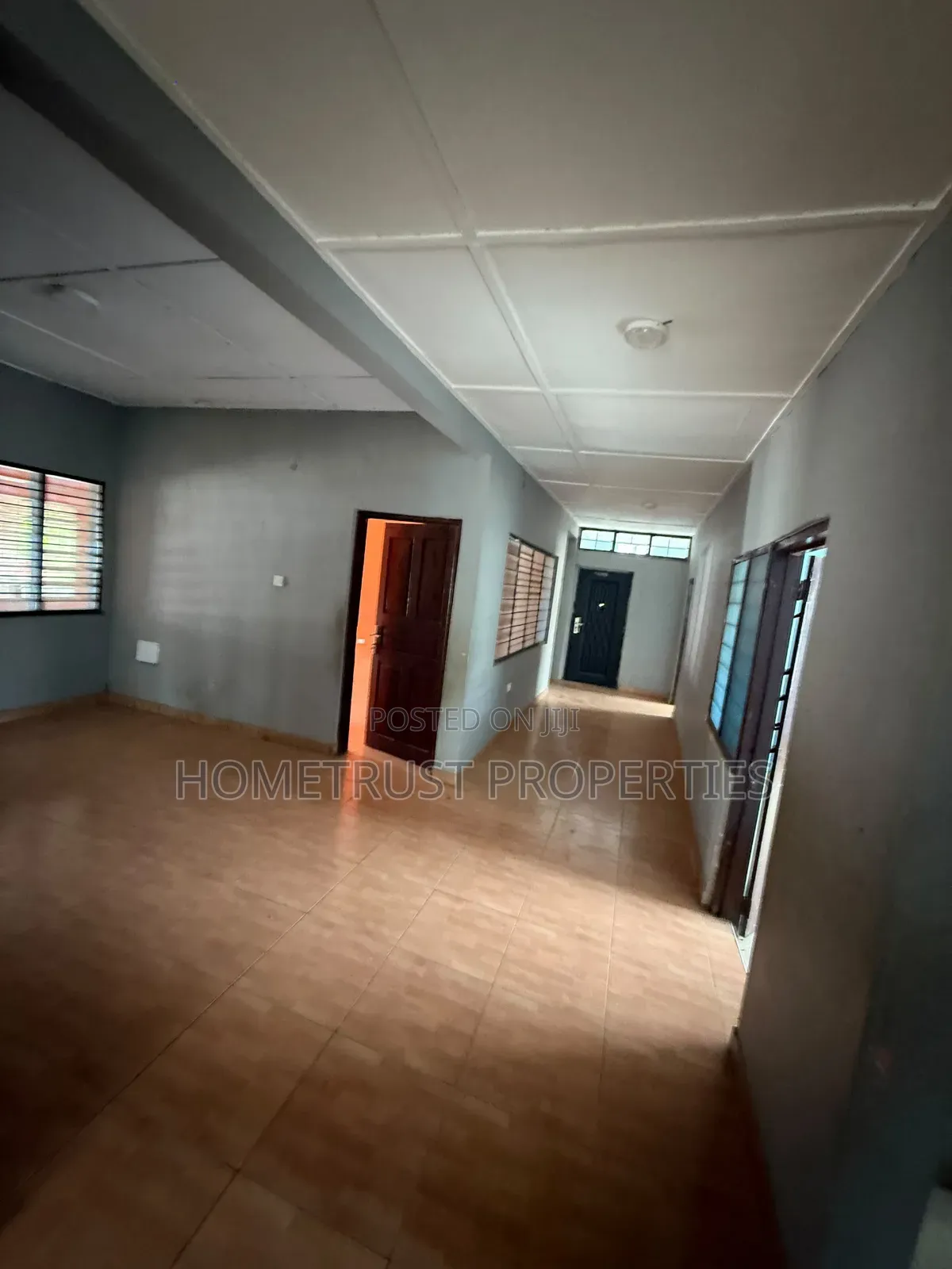 4bdrm House in Lapaz Racecourse, Nyanmekye for sale