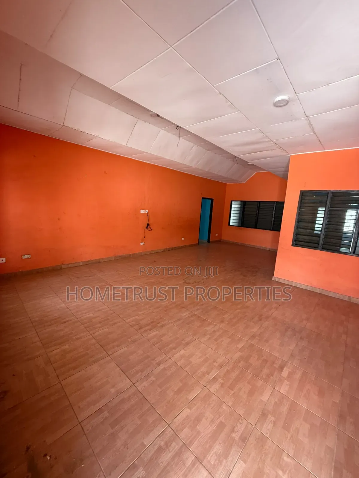 4bdrm House in Lapaz Racecourse, Nyanmekye for sale