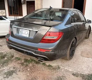 Mercedes-Benz C300 2013 Brown