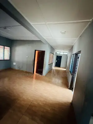 4bdrm House in Sefdard Properties, Lapaz for sale