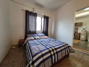 Furnished Studio Apartment in Coffee Shop Area for rent