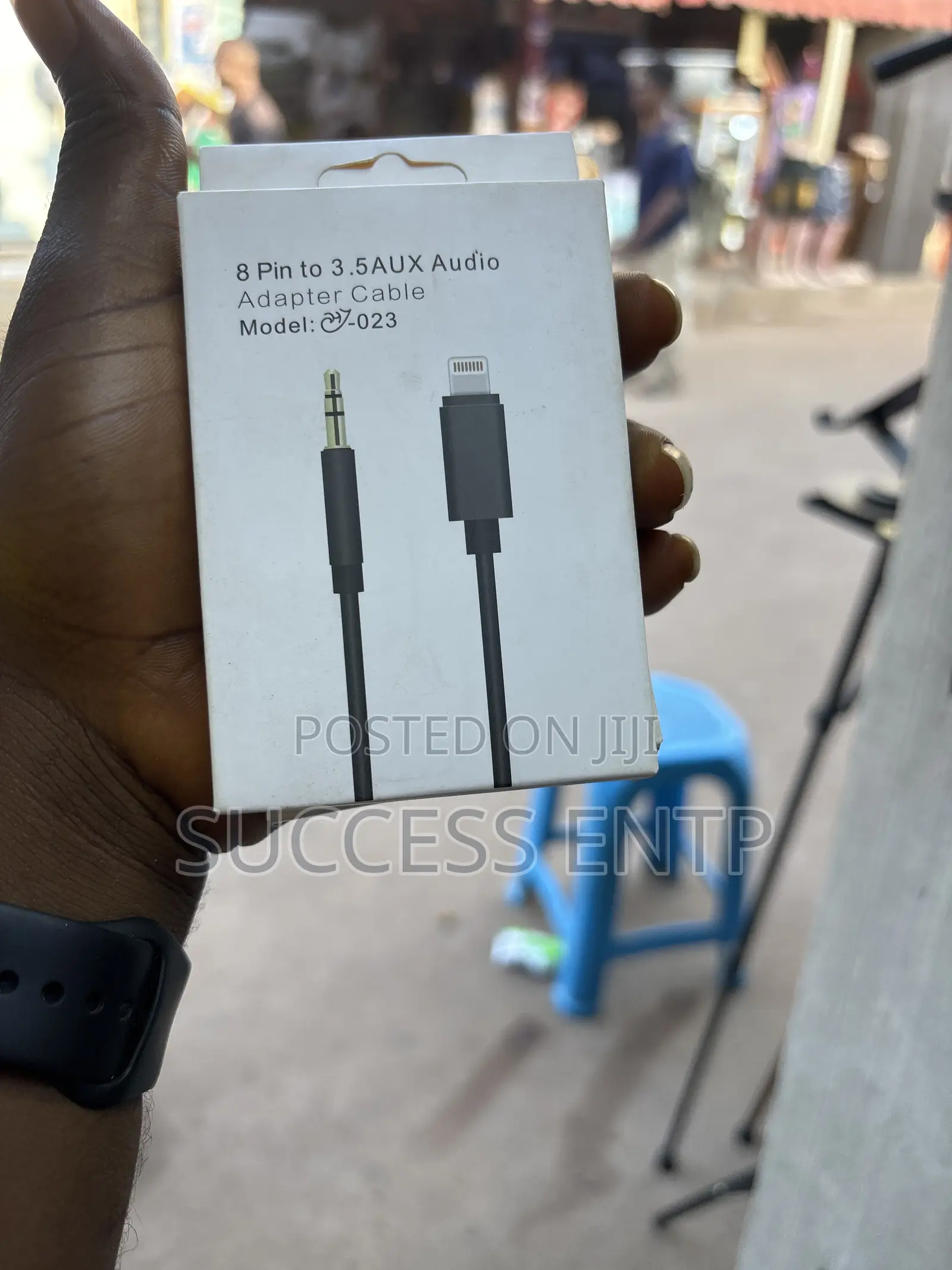 Lightning to 3.5aux