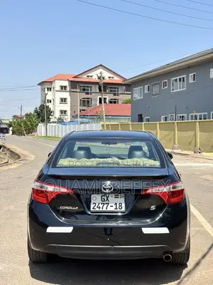 Toyota Corolla S 4dr Sedan (1.8L 4cyl CVT) 2014 Black