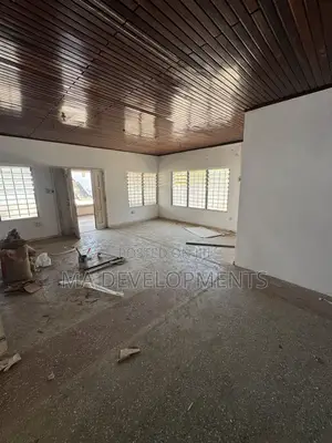 4bdrm House in Madev Realty, Achimota for rent