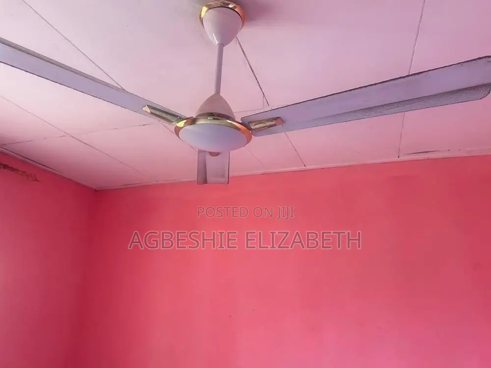 Studio Apartment in Chamber And Hall, Weija for rent