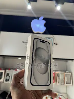 New Apple iPhone 15 128 GB Black