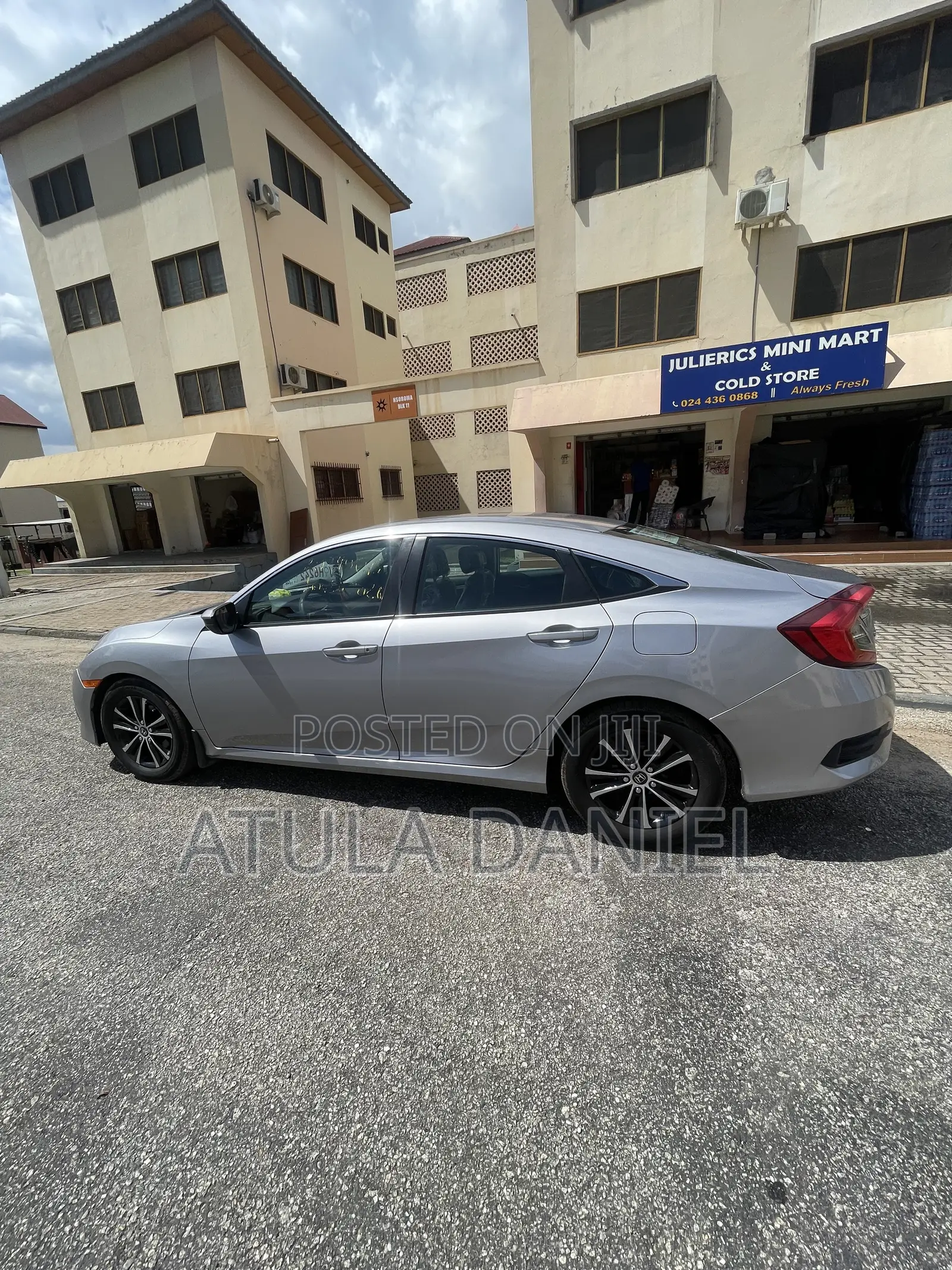 Honda Civic LX Sedan 2018 Silver