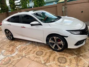 Honda Civic Touring Sedan 2019 White