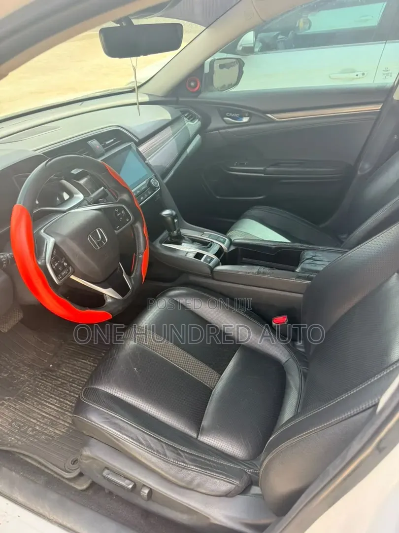 Honda Civic Touring Sedan 2019 White