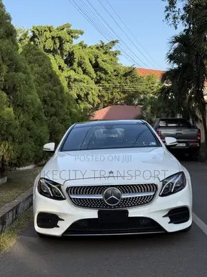 Mercedes-Benz E300 2018 White