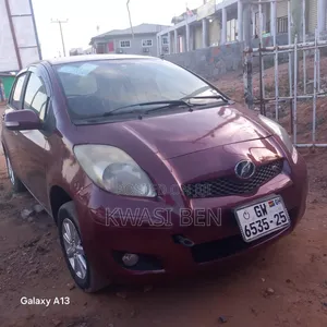 Toyota Vitz 2010 Brown