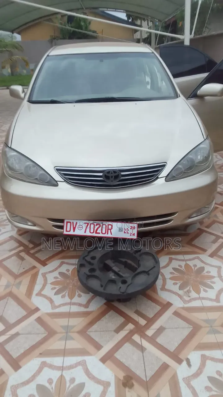Toyota Camry LE 4dr Sedan (2.4L 4cyl 5A) 2006 Silver