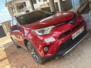 Toyota RAV4 2017 Red