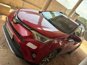 Toyota RAV4 2017 Red