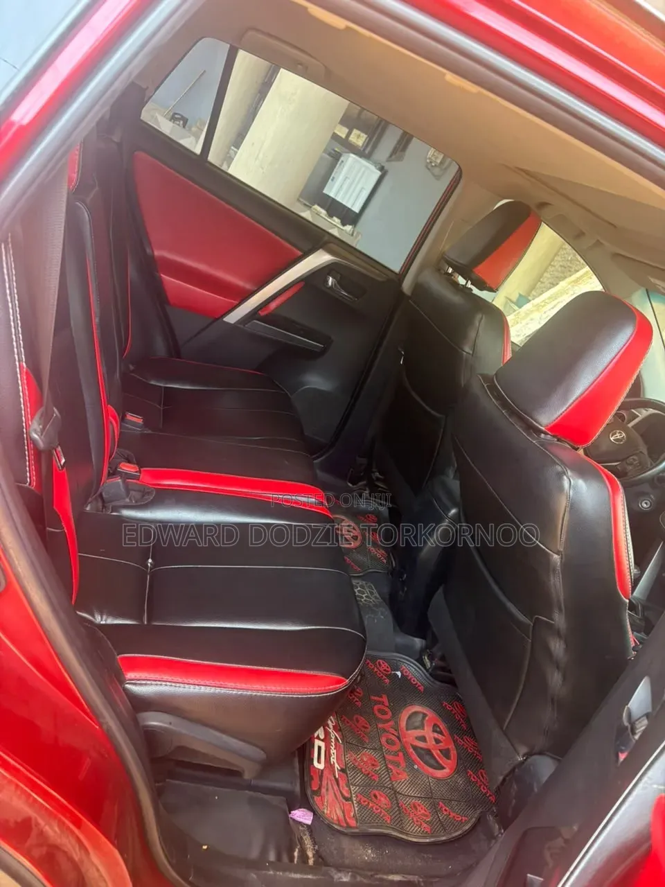 Toyota RAV4 2017 Red