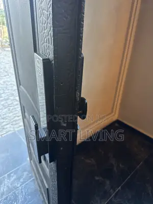 Fingerprint Smart Tuya Door Lock —