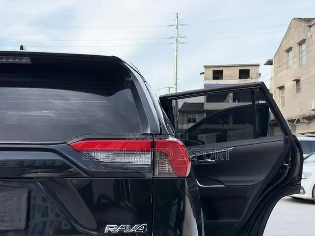 Toyota RAV4 2023 Black