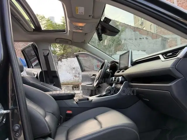 Toyota RAV4 2023 Black