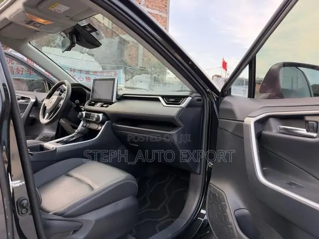 Toyota RAV4 2023 Black