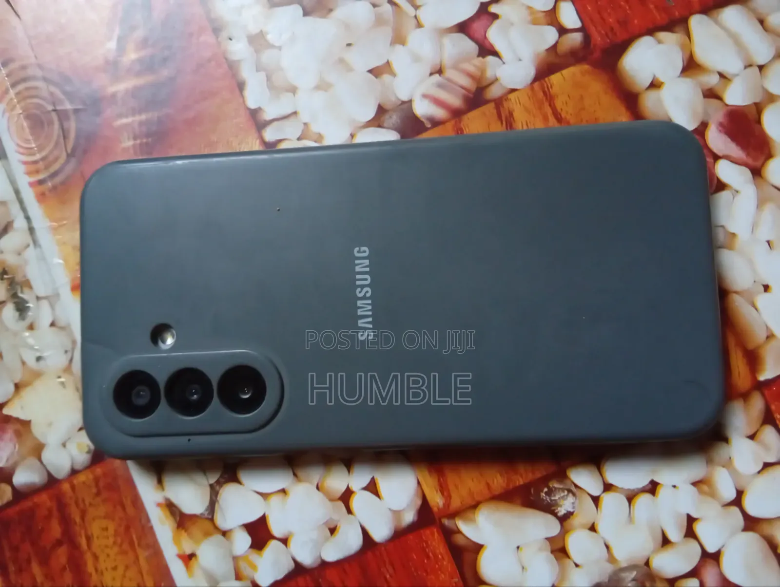 Samsung Galaxy A17 128 GB Gray