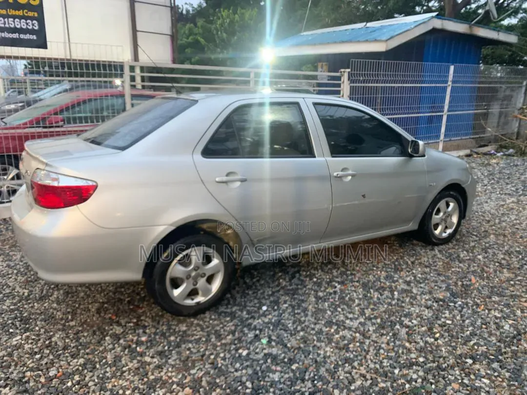 Toyota Vios 2013 Silver