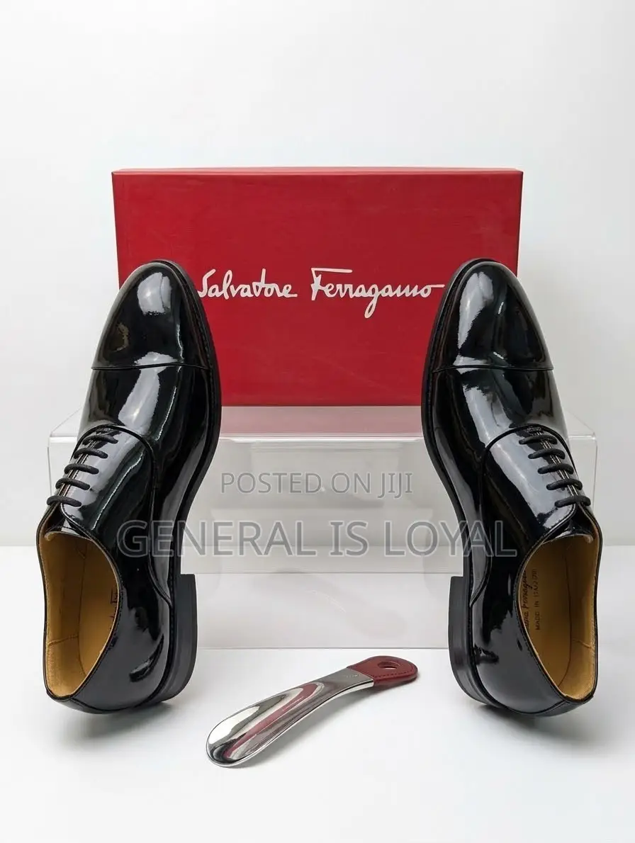 Salvatore Ferragamo Mirror Men’s Executive Lace Black Shoe