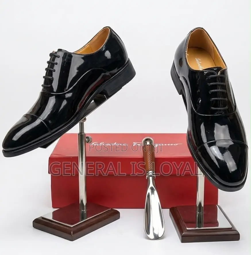 Salvatore Ferragamo Mirror Men’s Executive Lace Black Shoe