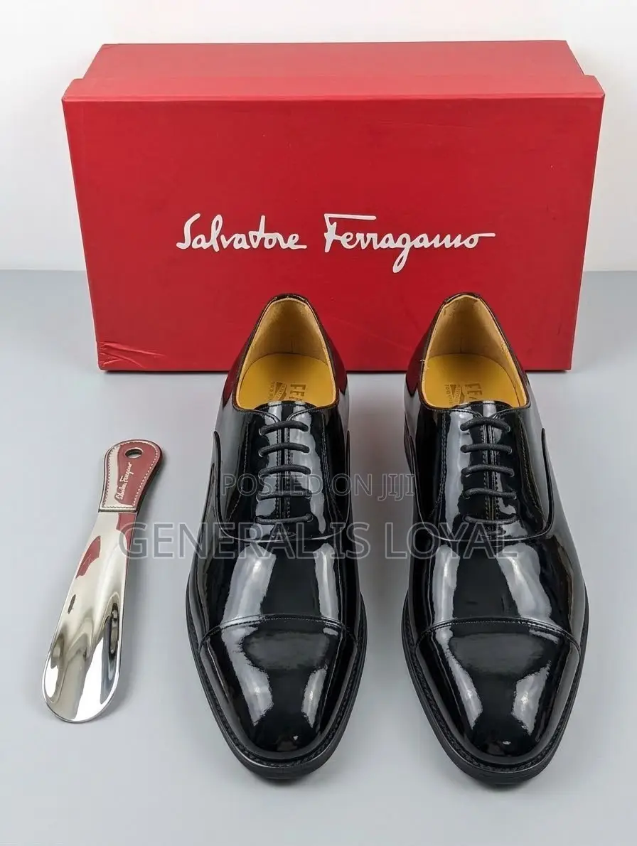 Salvatore Ferragamo Mirror Men’s Executive Lace Black Shoe
