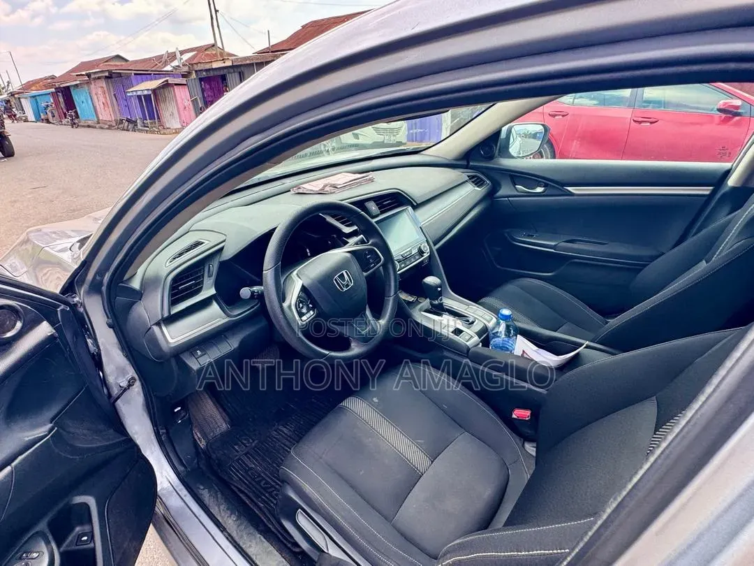 Honda Civic 2016 Gray