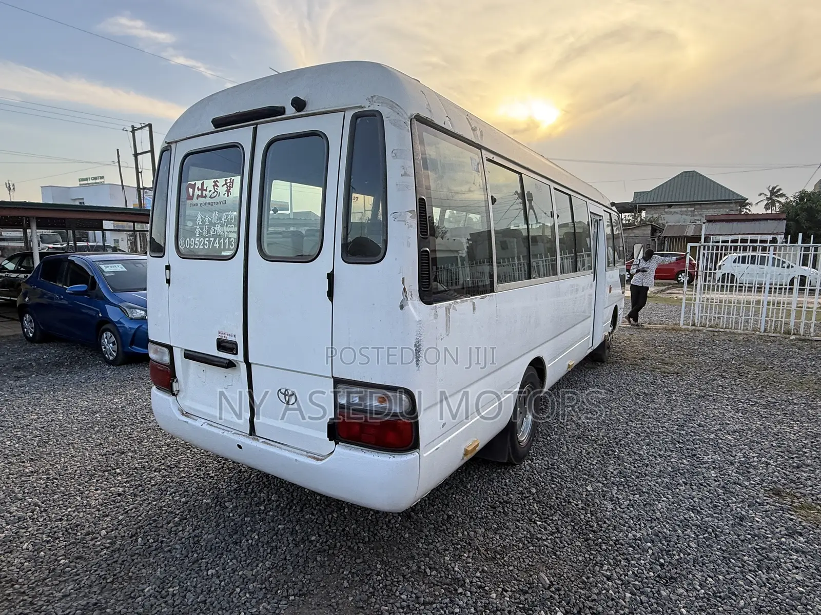 Toyota Coaster 2006 White