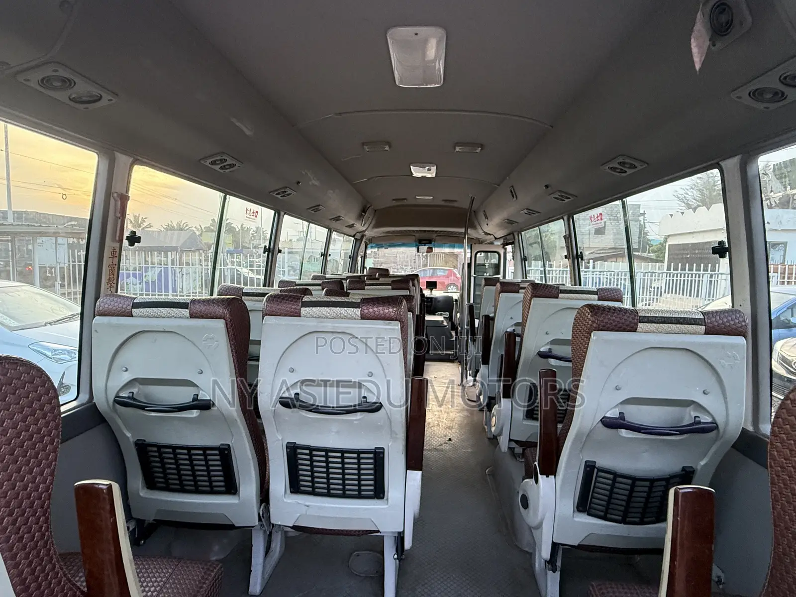 Toyota Coaster 2006 White