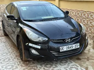 Hyundai Elantra Limited Sedan FWD (1.8L 4cyl 6A) 2013 Black