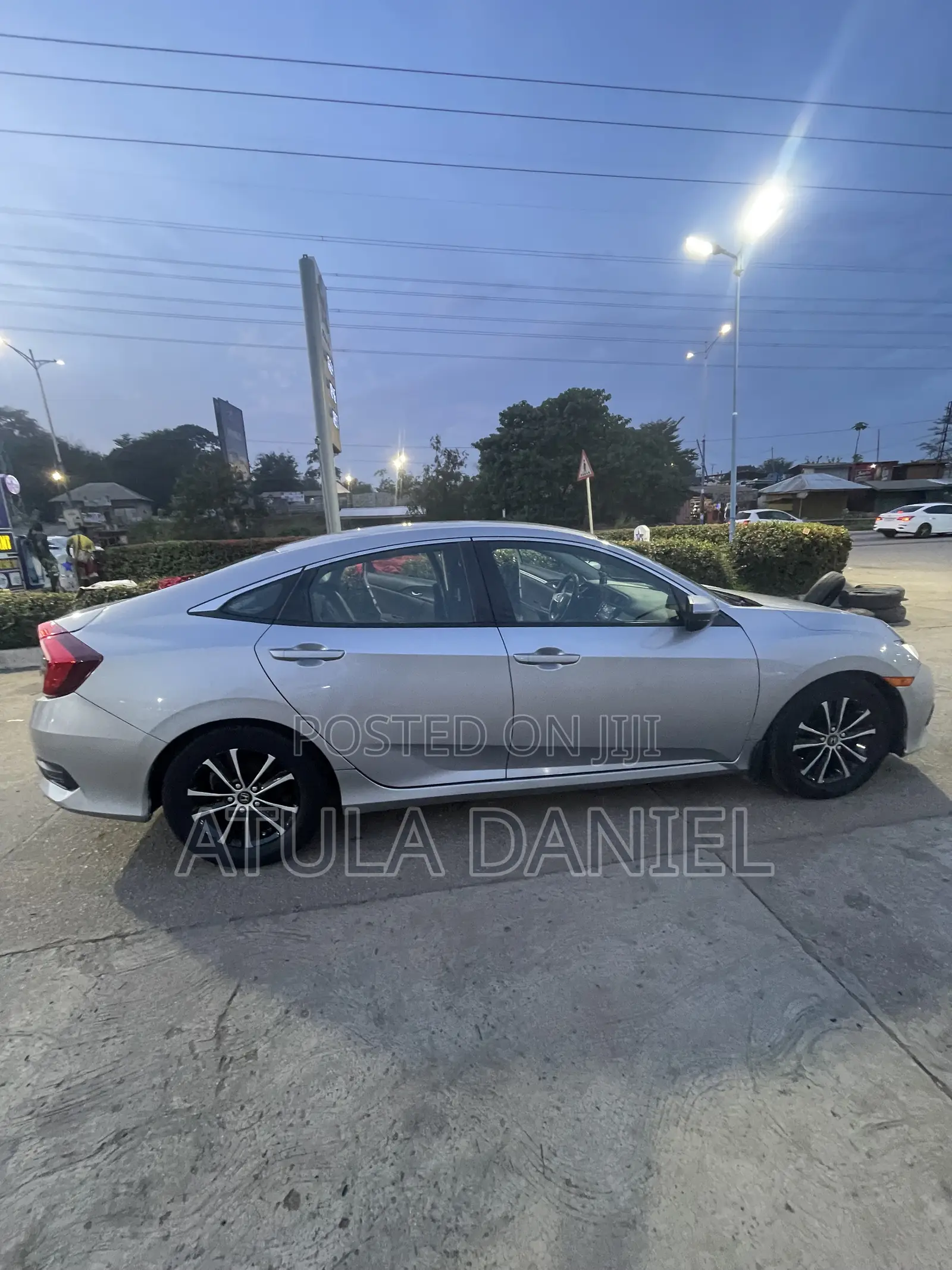 Honda Civic LX Sedan 2018 Silver