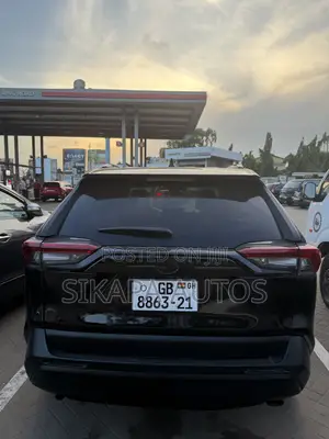 Toyota RAV4 XLE Premium AWD 2020 Black
