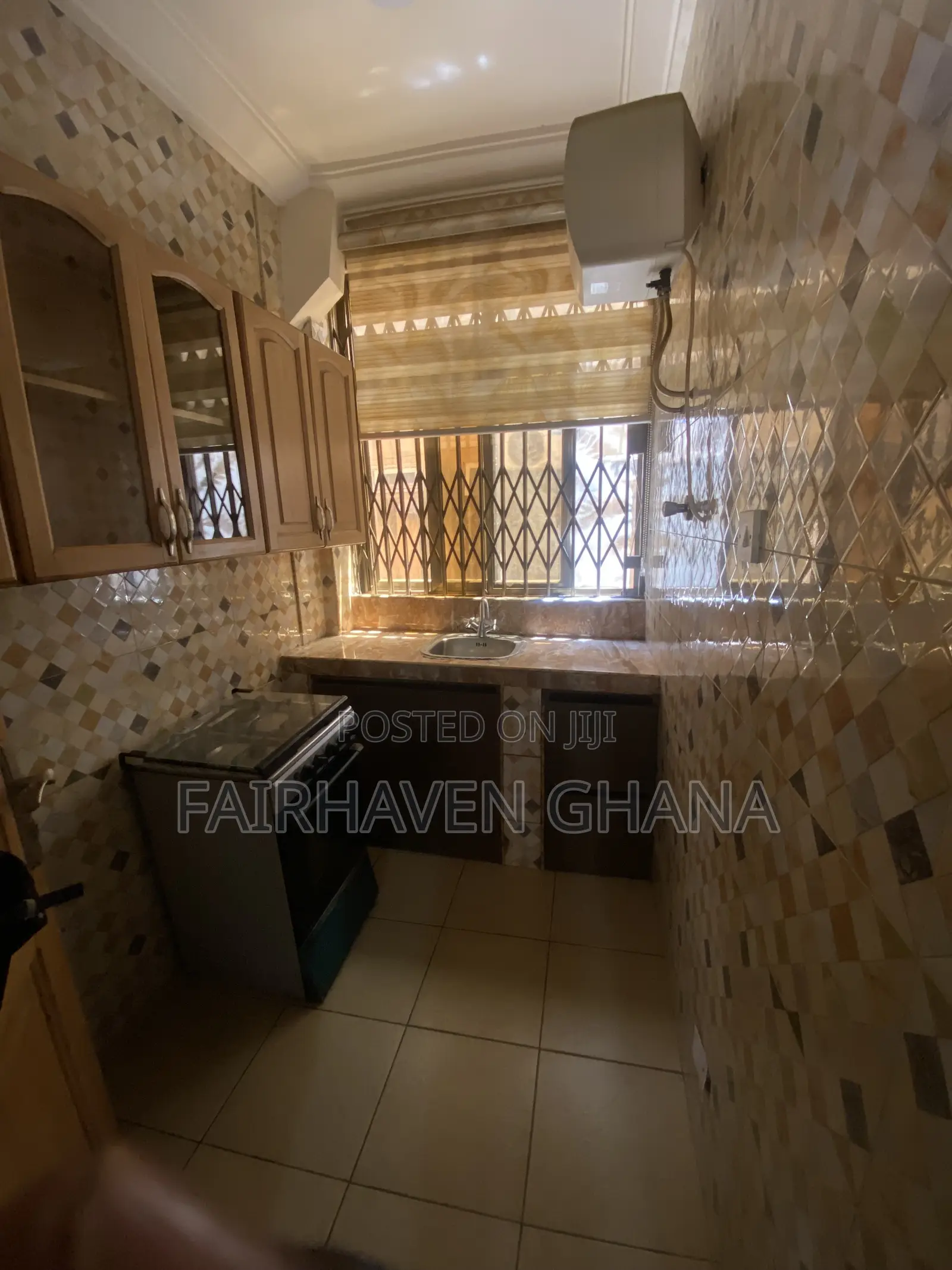 3bdrm Apartment in Fairhaven, Labadi for rent