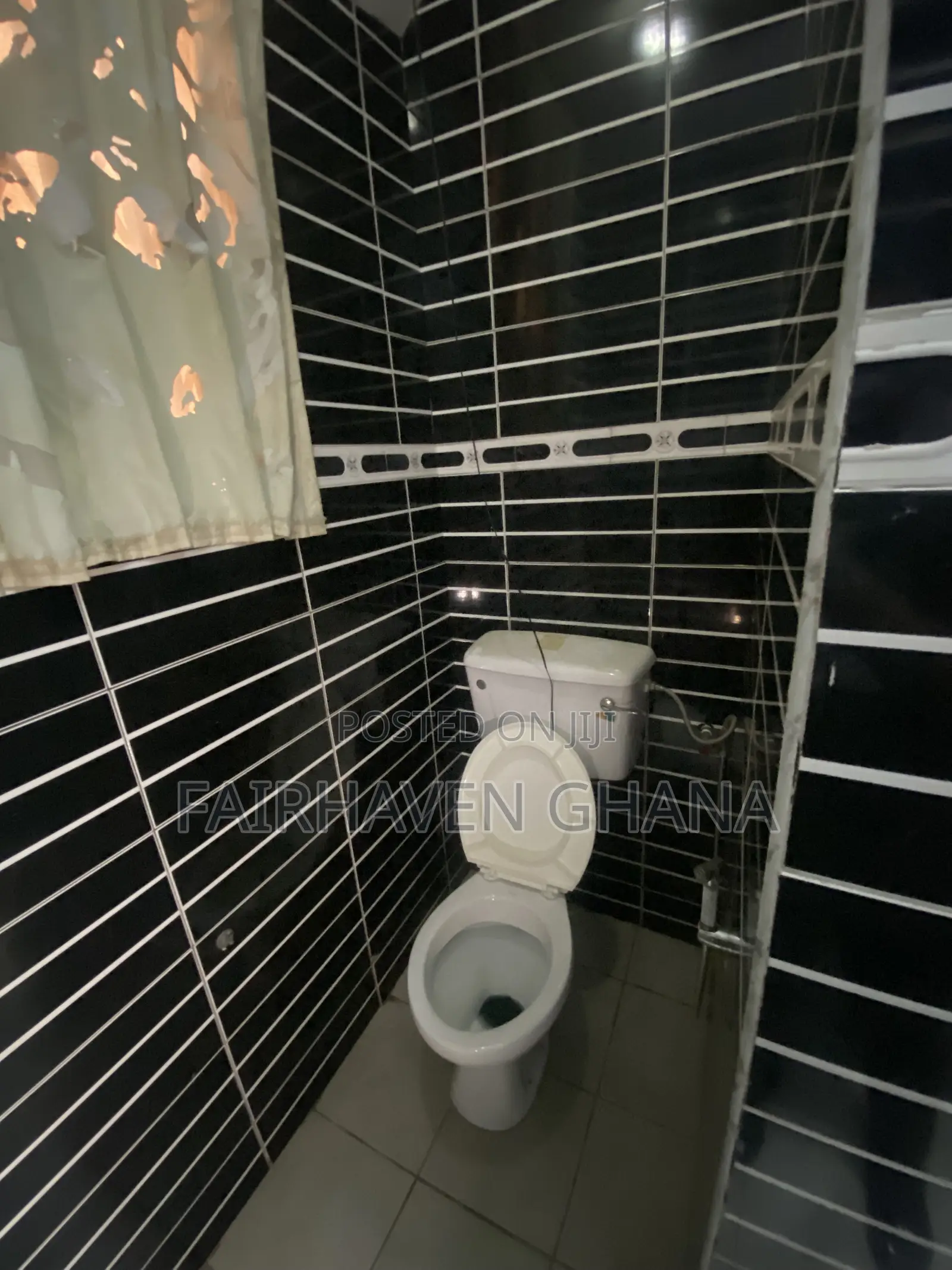 3bdrm Apartment in Fairhaven, Labadi for rent