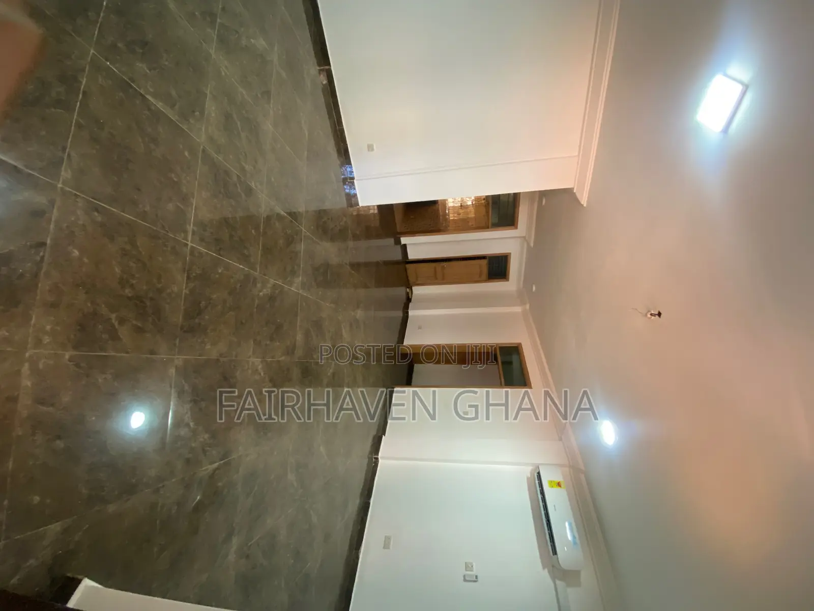 3bdrm Apartment in Fairhaven, Labadi for rent