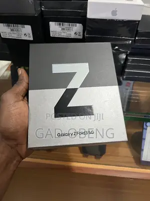 New Samsung Galaxy Z Fold 3 256 GB Silver