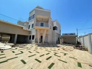 5bdrm House in Tseaddo for rent