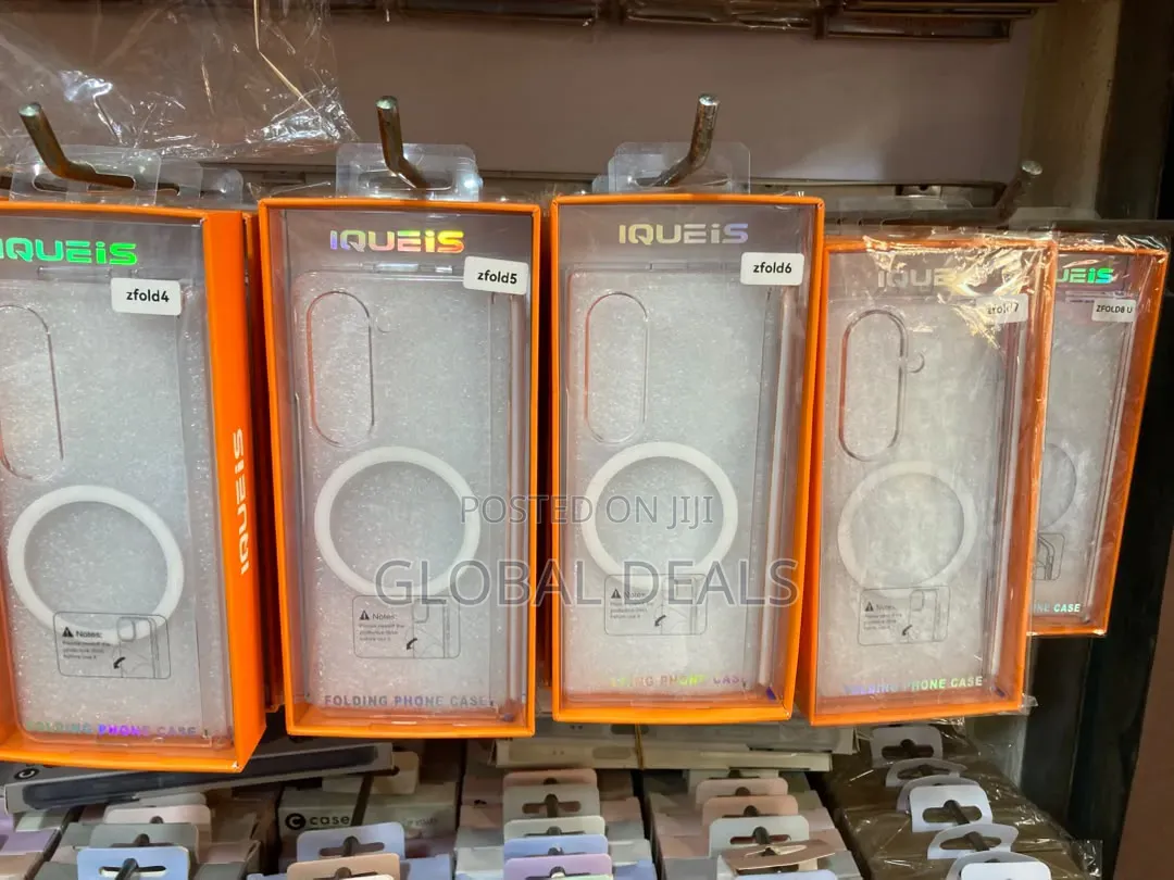 Samsung Galaxy Z Fold 8 Ultra Clear Case With MagSafe Magnetic Ring
