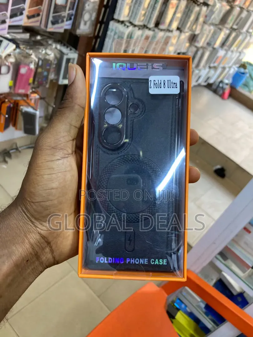 Samsung Galaxy Z Fold 8 Ultra Leather Case With MagSafe