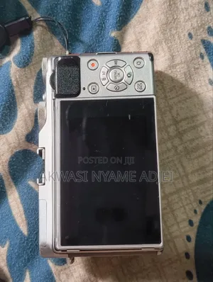 Fujifilm XA-3