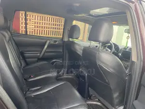 Toyota Highlander 2009 Brown