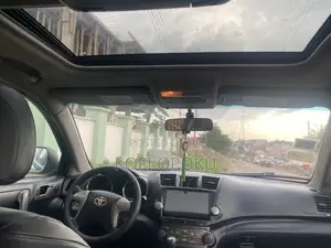 Toyota Highlander 2009 Brown