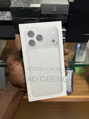 New Apple iPhone 17 Pro Max 256 GB Silver