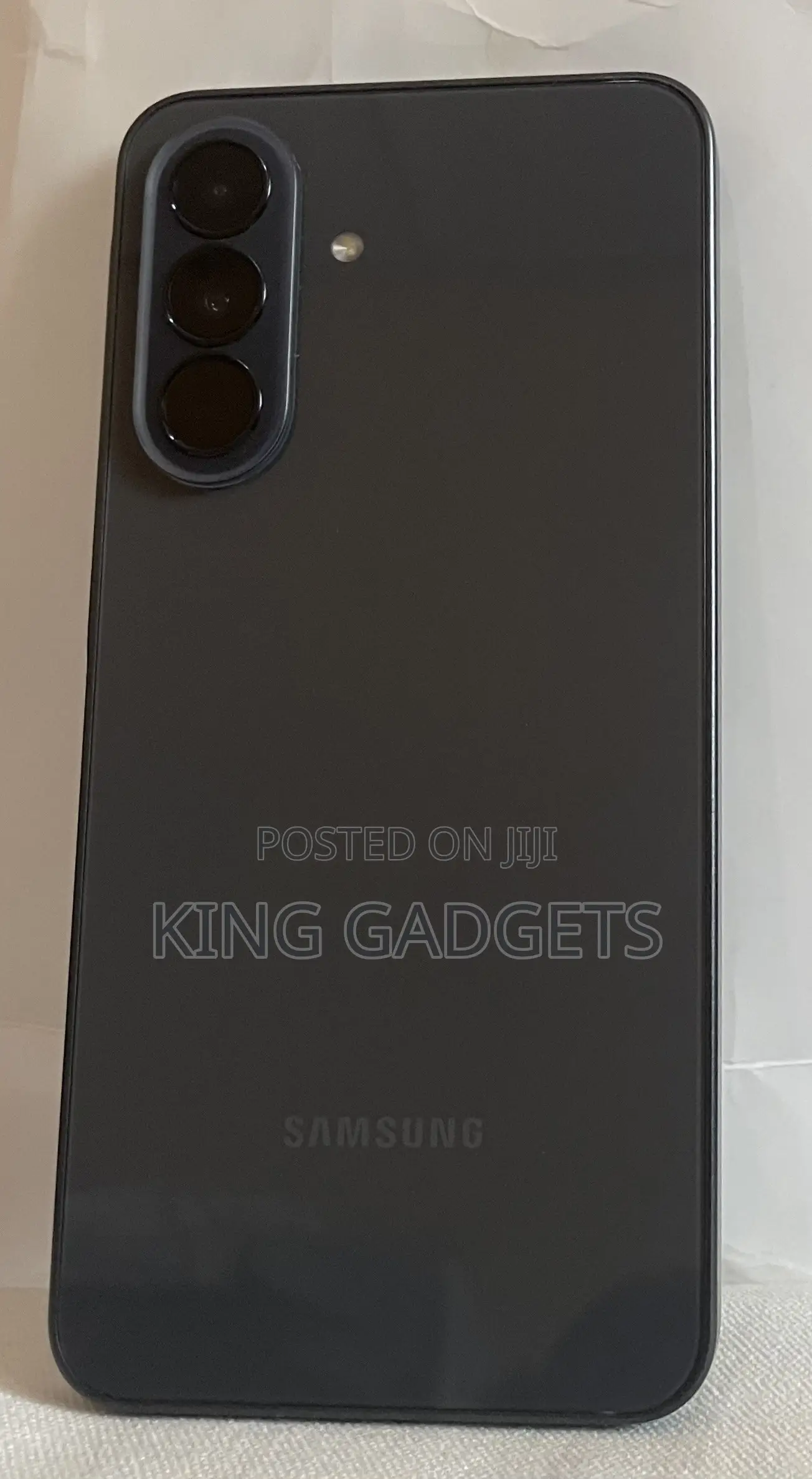 New Samsung Galaxy A37 128 GB Gray