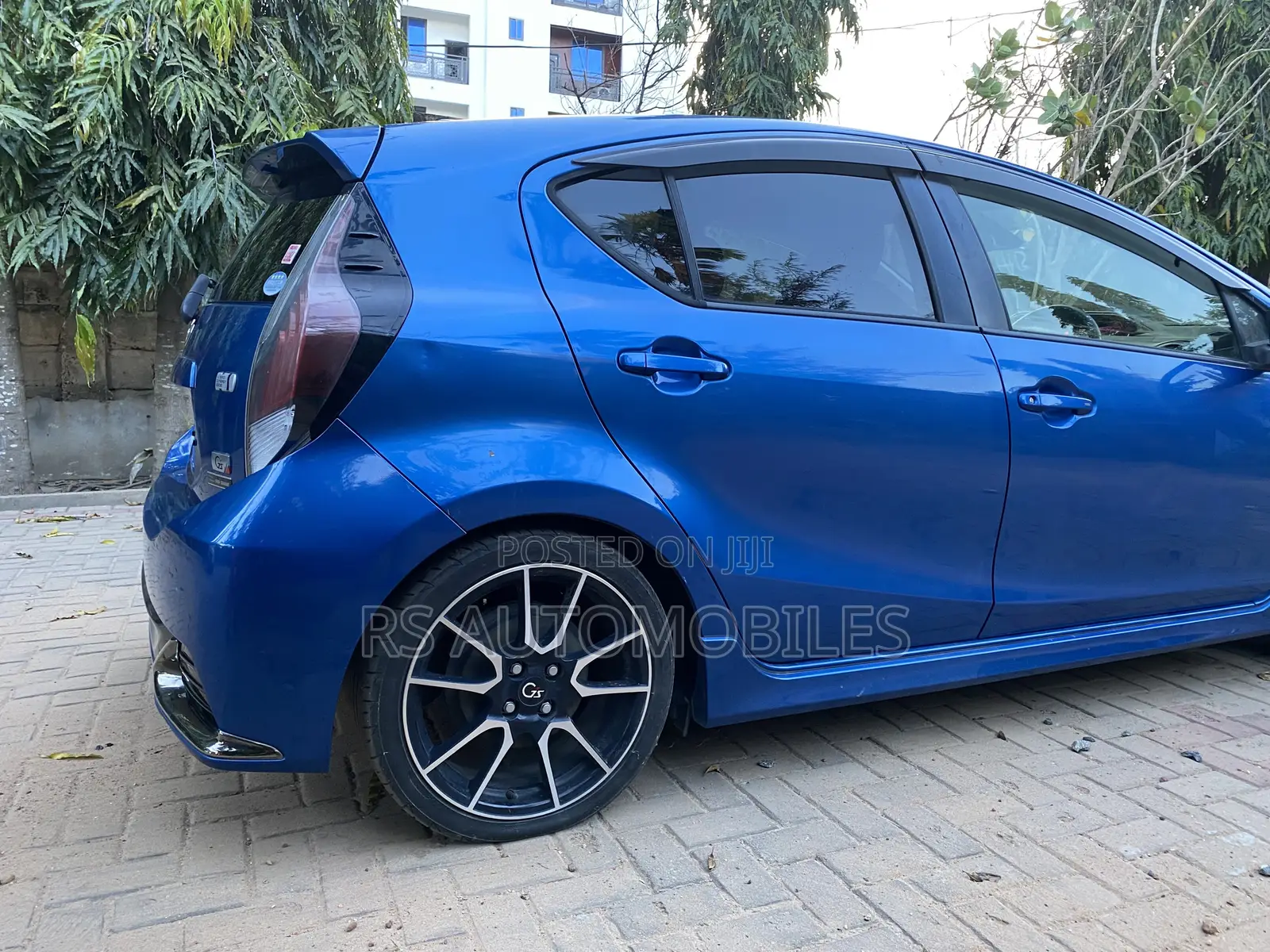 Toyota Aqua 2015 Blue